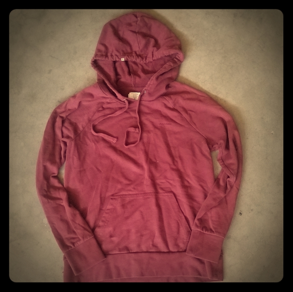 Volcom sweater